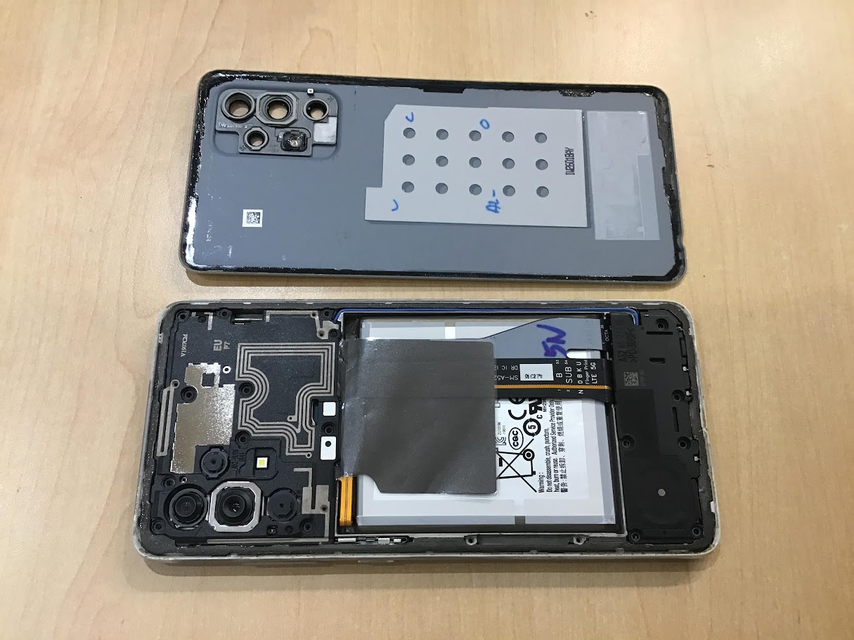 GalaxyA52のバッテリー交換ならデータそのまま修理可能なスマホ修理工房グランデュオ蒲田店へ！